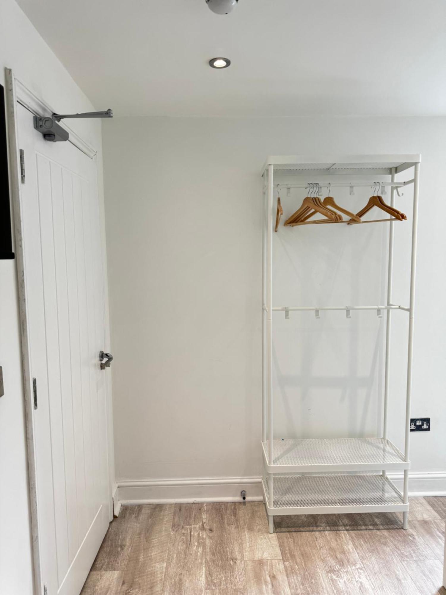 En-Suite Bedroom For Up To 4! Sofa Bed - Near Stratford ลอนดอน ภายนอก รูปภาพ